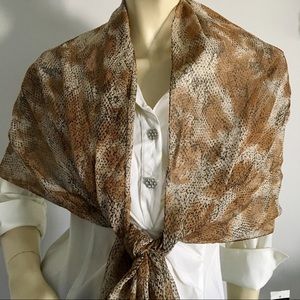 Snakeskin printed scarf. Sash. Shawl